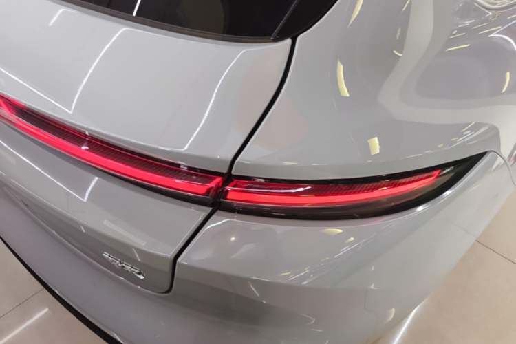 Used Nio ET5T 2025 75 kWh Touring Exterior 3