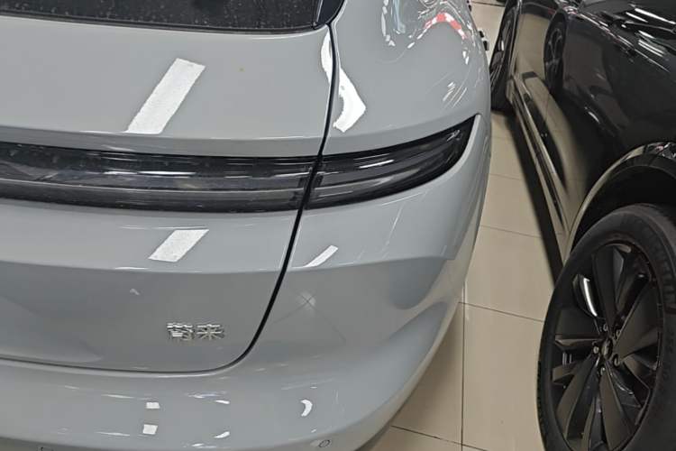 Used Nio ET5T 2025 75 kWh Touring Exterior 3