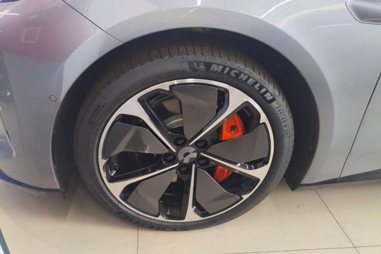 Used Nio ET5T 2025 75 kWh Touring Exterior 4