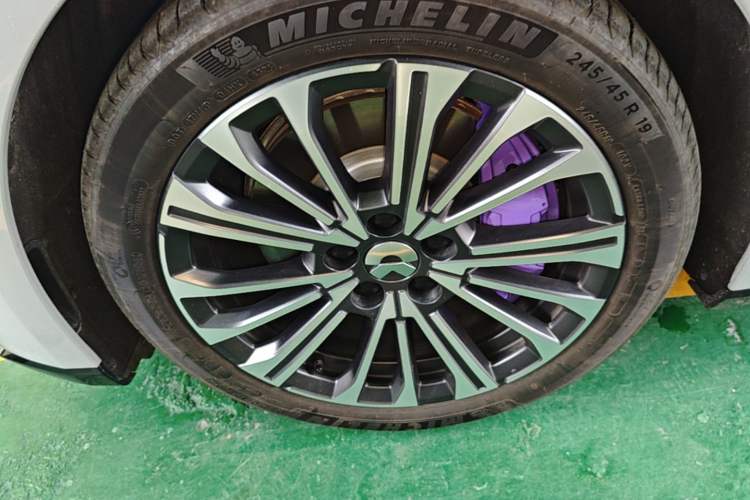 Used Nio ET5T 2025 75 kWh Touring Exterior 4