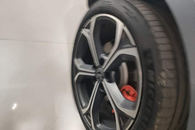 Used Nio ET5T 2025 75 kWh Touring Exterior 5