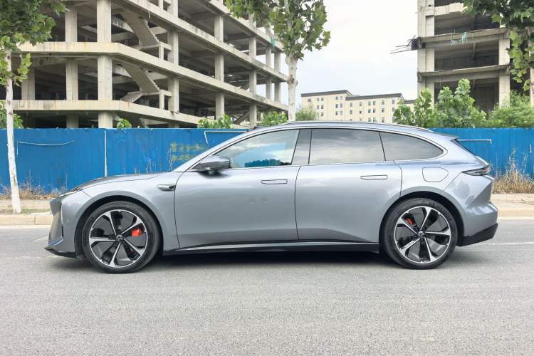 Used Nio ET5T 2025 75 kWh Touring Exterior 7