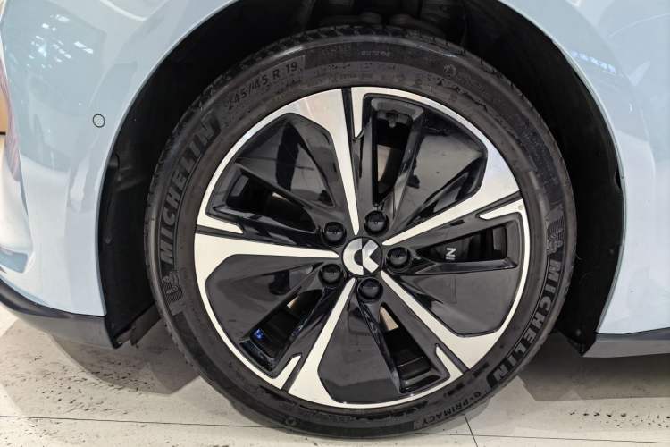 Used Nio ET5T 2025 75 kWh Touring Exterior 8
