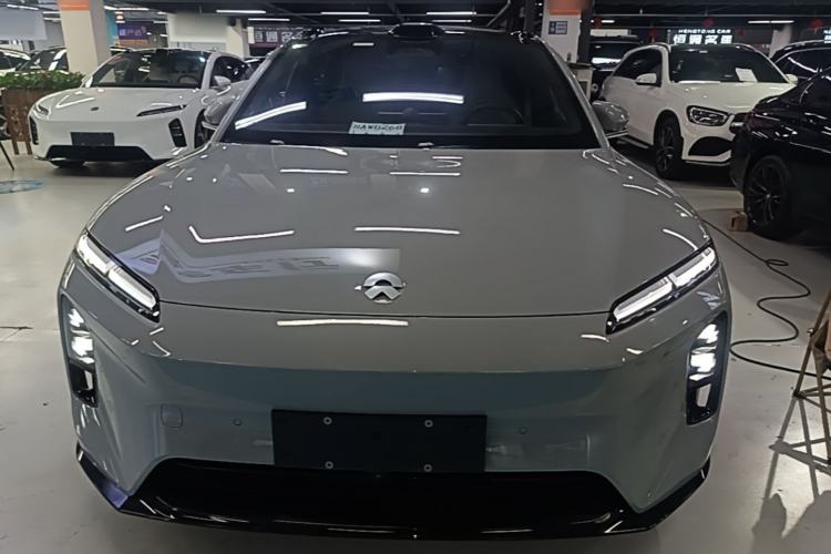 Used Nio ET5T 2025 75 kWh Touring Front