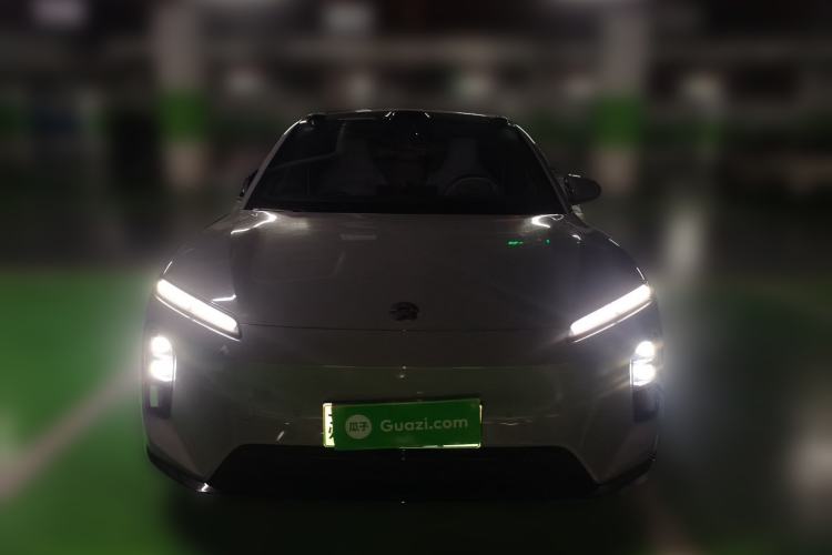 Used Nio ET5T 2025 75 kWh Touring Front
