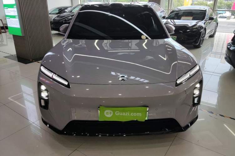 Used Nio ET5T 2025 75 kWh Touring Front