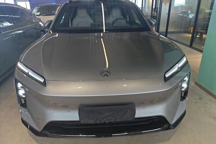 Used Nio ET5T 2025 75 kWh Touring Front