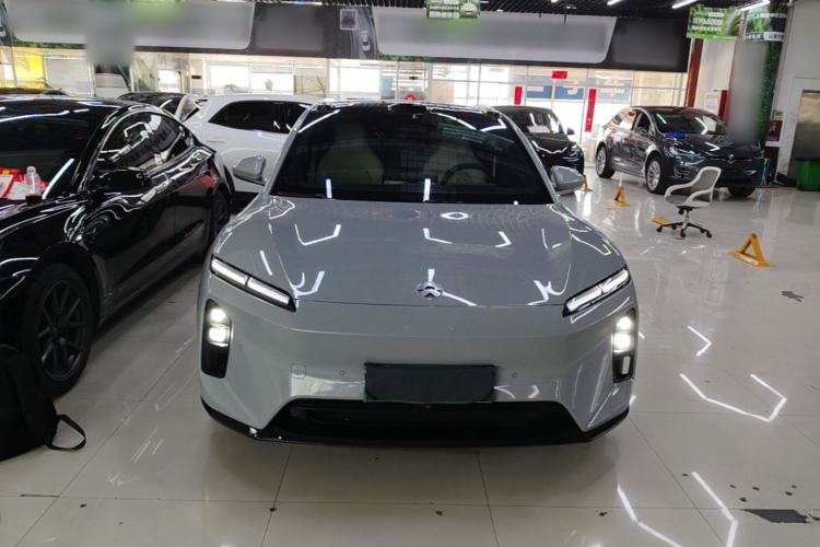 Used Nio ET5T 2025 75 kWh Touring Front