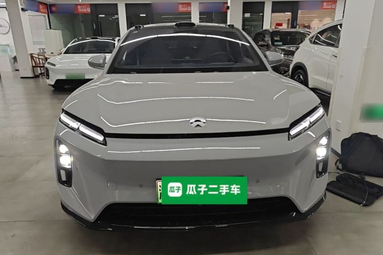 Used Nio ET5T 2025 75 kWh Touring Front