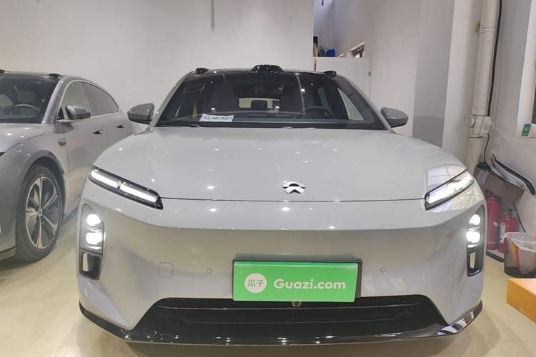 Used Nio ET5T 2025 Model Champion Commemorative Edition, 100kWh Touring Front