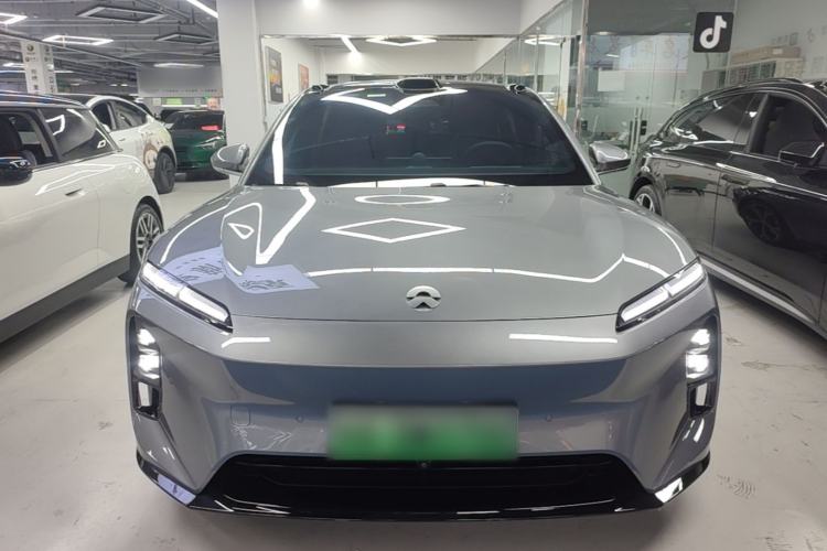 Used Nio ET5T 2025 75 kWh Touring Front