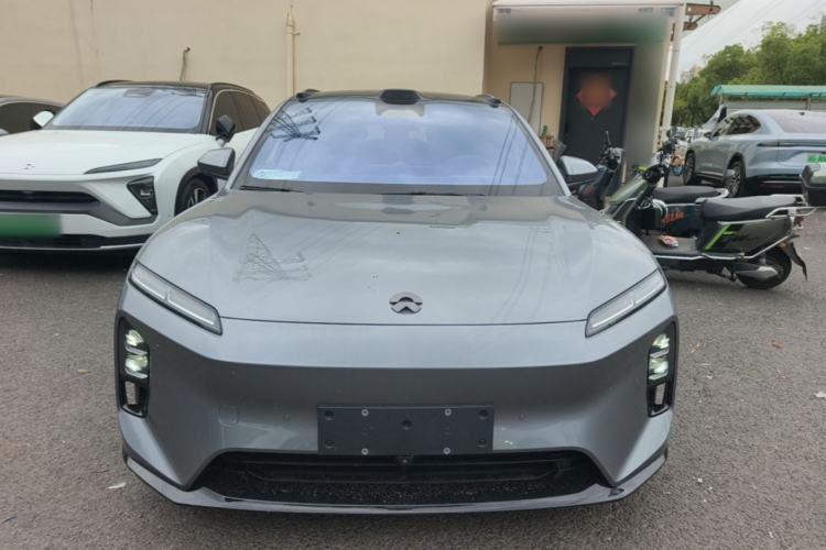 Used Nio ET5T 2025 75 kWh Touring Front