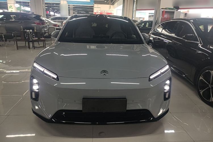 Used Nio ET5T 2025 75 kWh Touring Front