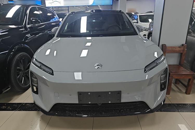 Used Nio ET5T 2025 75 kWh Touring Front
