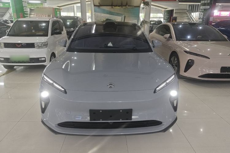 Used Nio ET5T 2025 75 kWh Touring Front