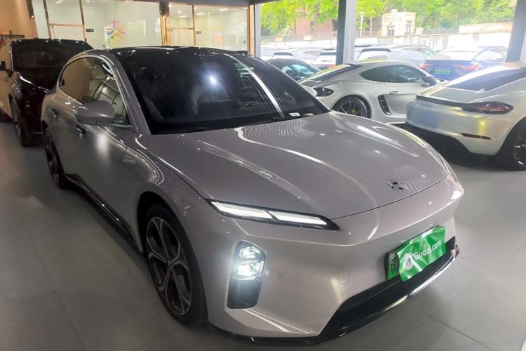 Used Nio ET5T 2025 75 kWh Touring Front Right 45 Deg