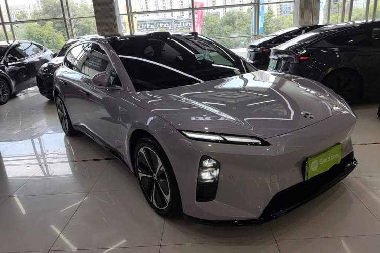 Used Nio ET5T 2025 75 kWh Touring Front Right 45 Deg