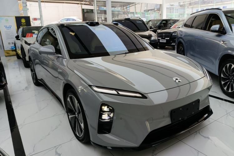 Used Nio ET5T 2025 75 kWh Touring Front Right 45 Deg