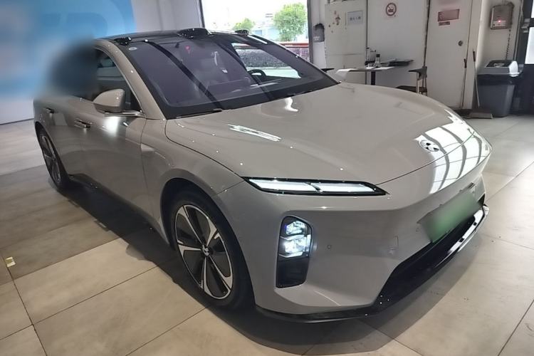 Used Nio ET5T 2025 75 kWh Touring Front Right 45 Deg