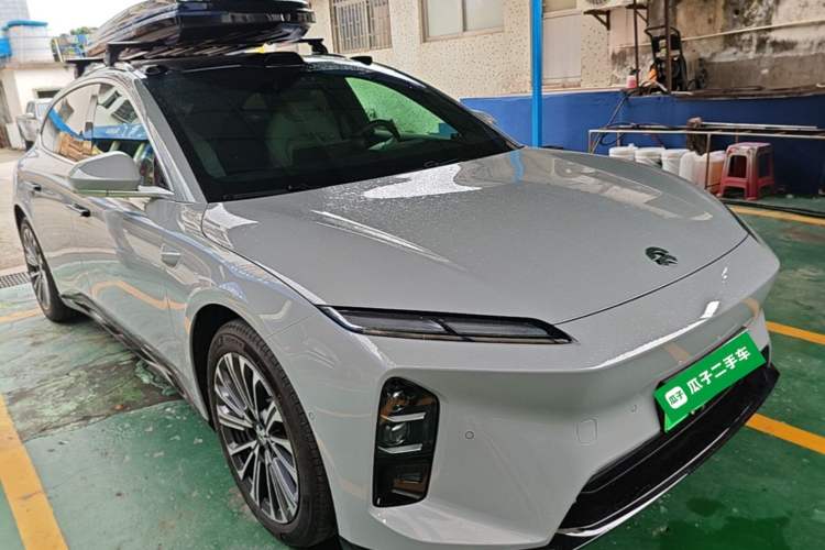 Used Nio ET5T 2025 75 kWh Touring Front Right 45 Deg