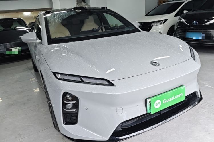 Used Nio ET5T 2025 75 kWh Touring Front Right 45 Deg