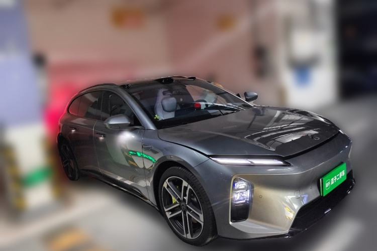 Used Nio ET5T 2025 75 kWh Touring Front Right 45 Deg