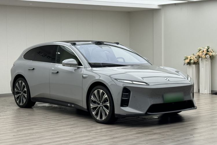 Used Nio ET5T 2025 75 kWh Touring Front Right 45 Deg