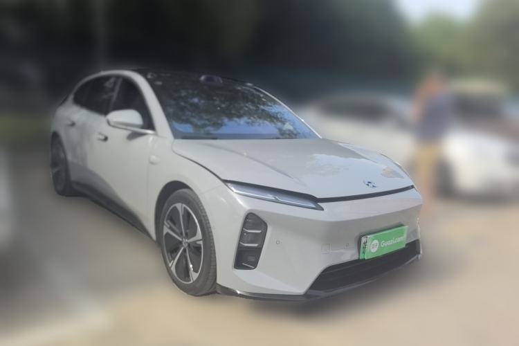 Used Nio ET5T 2025 75 kWh Touring Front Right 45 Deg