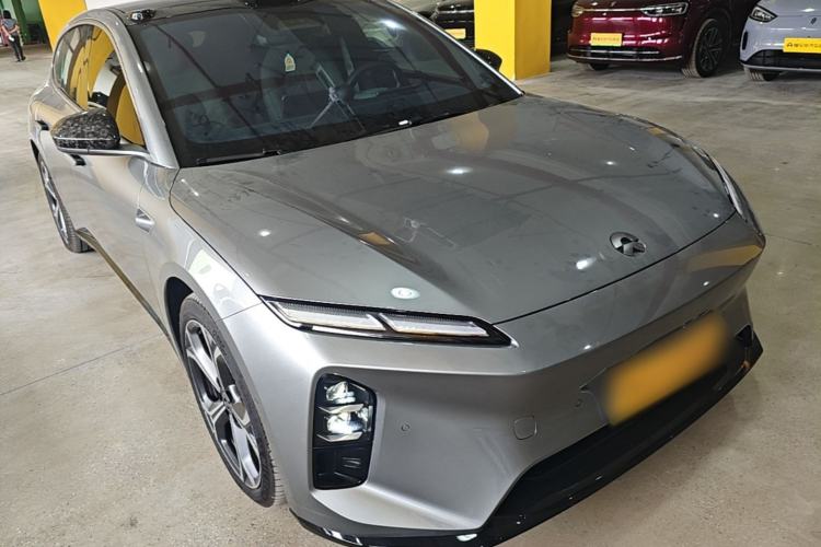 Used Nio ET5T 2025 75 kWh Touring Front Right 45 Deg