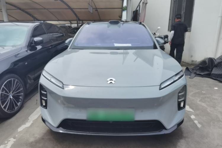Used Nio ET5T 2025 75 kWh Touring Front