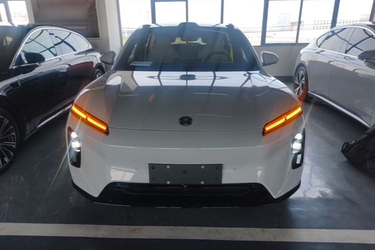 Used Nio ET5T 2025 Model Champion Commemorative Edition, 100kWh Touring Front