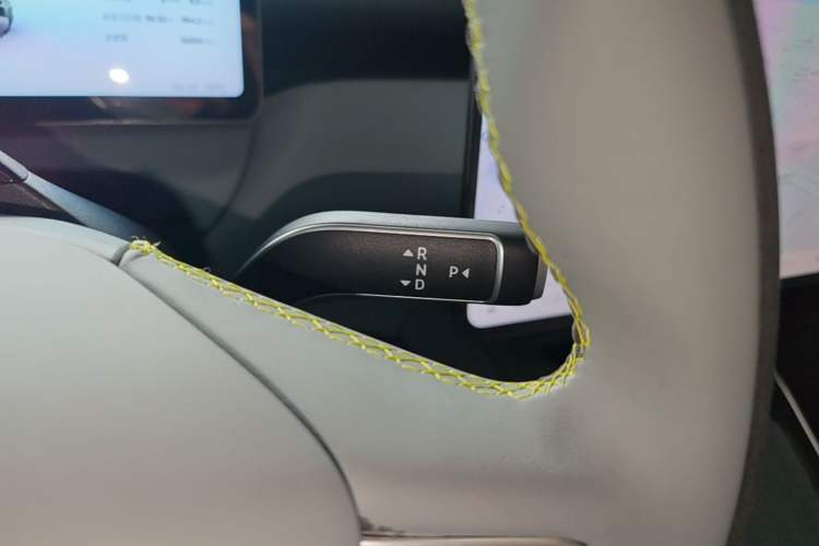 Used Nio ET5T 2025 Model Champion Commemorative Edition, 75kWh Touring Gear Lever