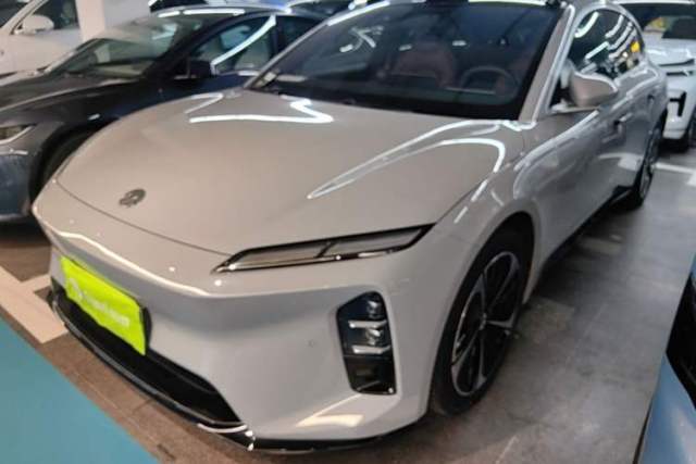 Used Nio ET5T 2025 75 kWh Touring