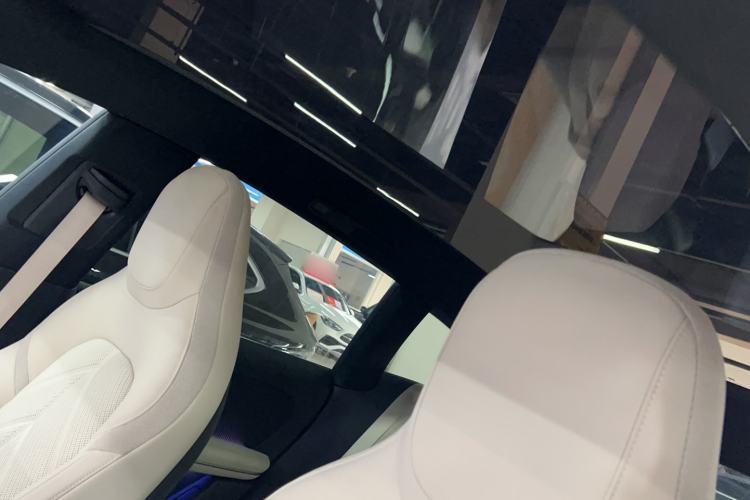 Used Nio ET5T 2025 75 kWh Touring Headliner