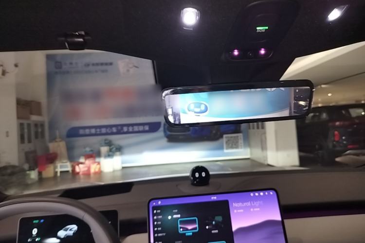 Used Nio ET5T 2025 75 kWh Touring Headliner