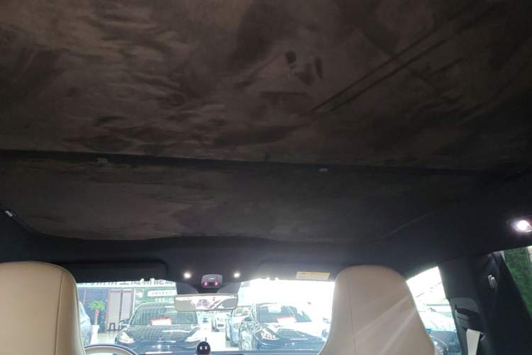 Used Nio ET5T 2025 75 kWh Touring Headliner