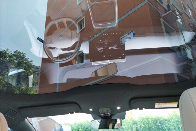 Used Nio ET5T 2025 75 kWh Touring Headliner