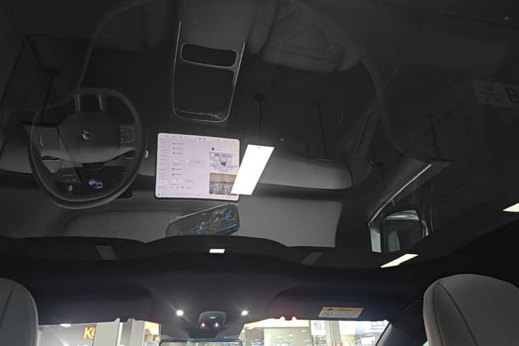 Used Nio ET5T 2025 75 kWh Touring Headliner