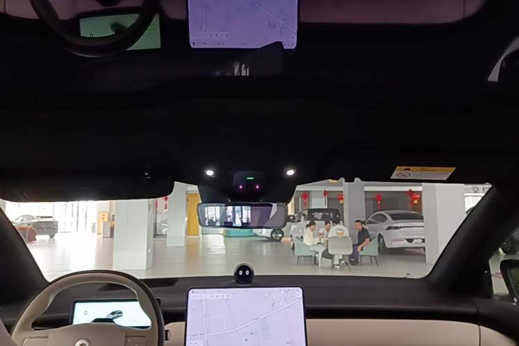 Used Nio ET5T 2025 75 kWh Touring Headliner