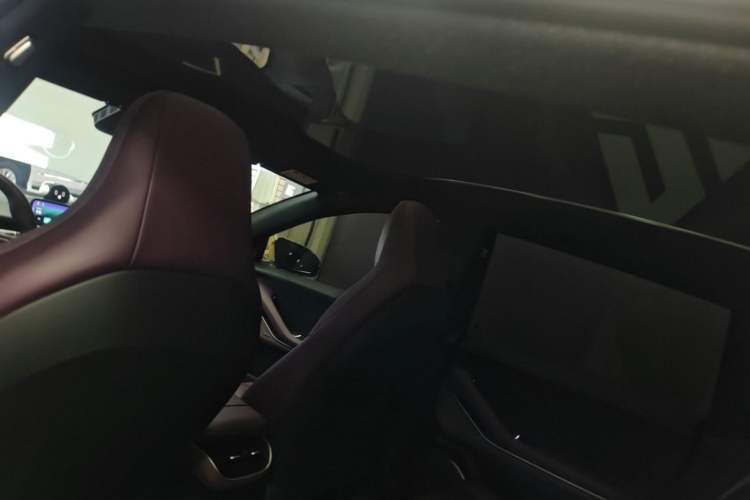 Used Nio ET5T 2025 75 kWh Touring Headliner