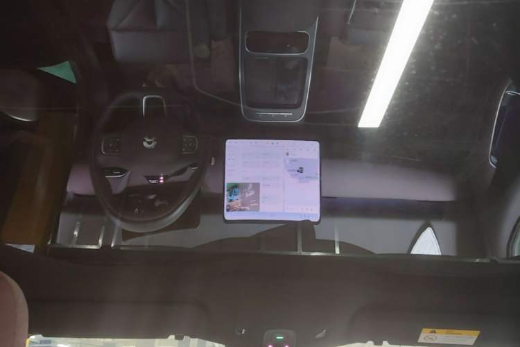 Used Nio ET5T 2025 75 kWh Touring Headliner