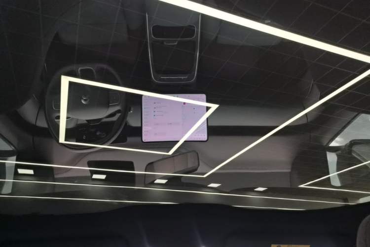 Used Nio ET5T 2025 75 kWh Touring Headliner