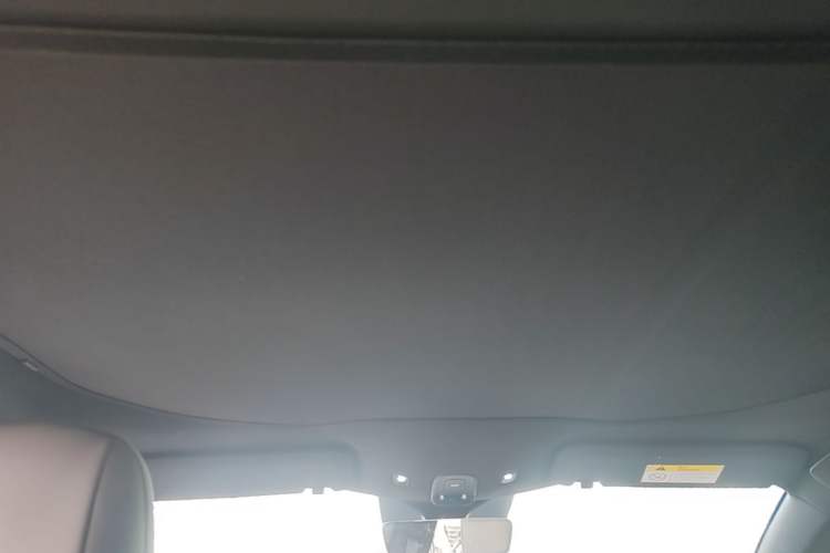 Used Nio ET5T 2025 75 kWh Touring Headliner