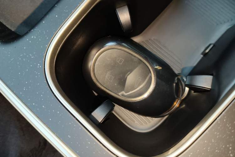 Used Nio ET5T 2025 75 kWh Touring Interior 1
