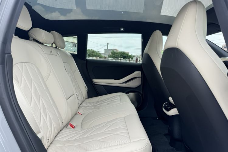 Used Nio ET5T 2025 100kWh Touring Interior 2