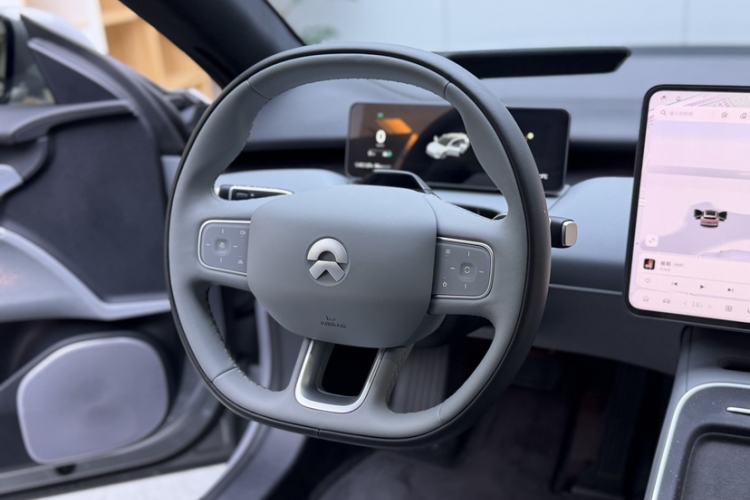 Used Nio ET5T 2025 75 kWh Touring Interior 4
