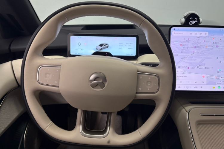 Used Nio ET5T 2025 75 kWh Touring Interior 6