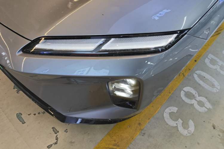 Used Nio ET5T 2025 75 kWh Touring Left Front Headlight