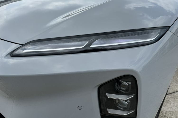 Used Nio ET5T 2025 100kWh Touring Left Front Headlight