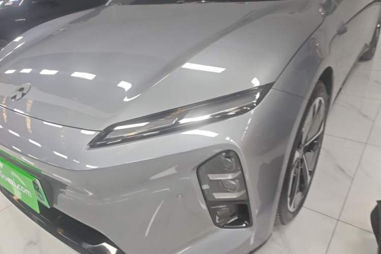Used Nio ET5T 2025 75 kWh Touring Left Front Headlight